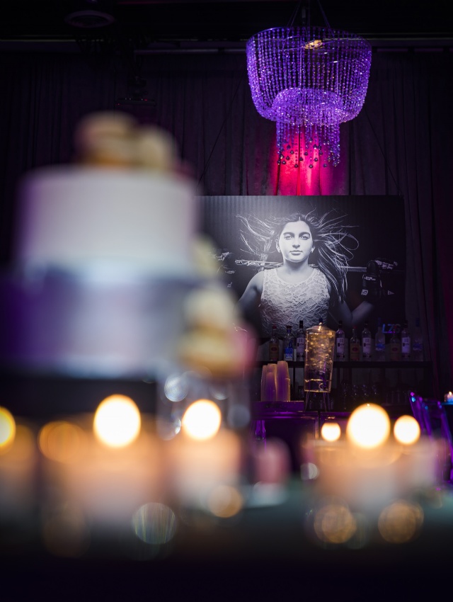 Sp�cialistes du mariage et Mitzvah au Montr�al | Producteurs de mariages et d'�v�nements � Montr�al - artistes en direct, DJ's pour mariages, c�r�monies de mariage, danseurs, mariages et �v�nements, �clairage pour votre mariage et moments sp�ciaux.