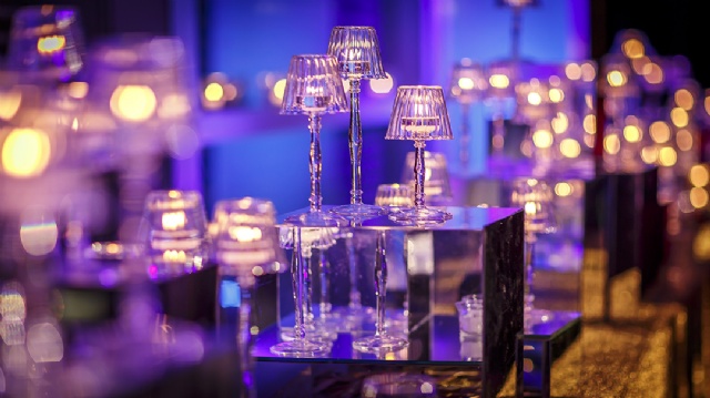 Sp�cialistes du mariage et Mitzvah au Montr�al | Producteurs de mariages et d'�v�nements � Montr�al - artistes en direct, DJ's pour mariages, c�r�monies de mariage, danseurs, mariages et �v�nements, �clairage pour votre mariage et moments sp�ciaux.