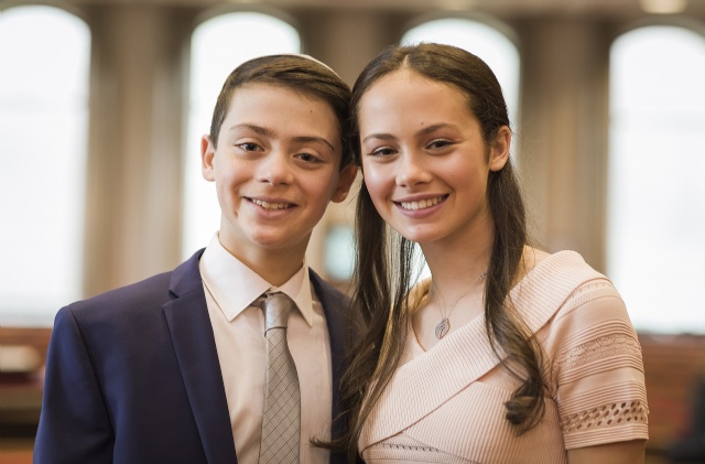 Sp�cialistes du mariage et Mitzvah au Montr�al | Producteurs de mariages et d'�v�nements � Montr�al - artistes en direct, DJ's pour mariages, c�r�monies de mariage, danseurs, mariages et �v�nements, �clairage pour votre mariage et moments sp�ciaux.