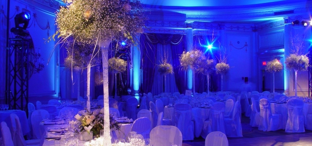 Sp�cialistes du mariage et Mitzvah au Montr�al | Producteurs de mariages et d'�v�nements � Montr�al - artistes en direct, DJ's pour mariages, c�r�monies de mariage, danseurs, mariages et �v�nements, �clairage pour votre mariage et moments sp�ciaux.