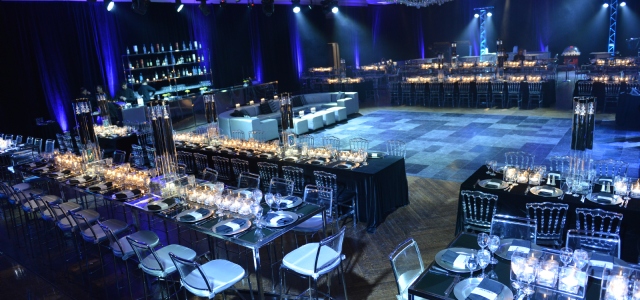 Sp�cialistes du mariage et Mitzvah au Montr�al | Producteurs de mariages et d'�v�nements � Montr�al - artistes en direct, DJ's pour mariages, c�r�monies de mariage, danseurs, mariages et �v�nements, �clairage pour votre mariage et moments sp�ciaux.