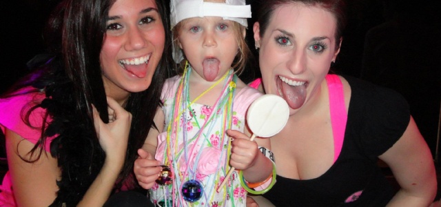 Spcialistes du mariage et Mitzvah au Montral | Producteurs de mariages et d'vnements  Montral - artistes en direct, DJ's pour mariages, crmonies de mariage, danseurs, mariages et vnements, clairage pour votre mariage et moments spciaux.