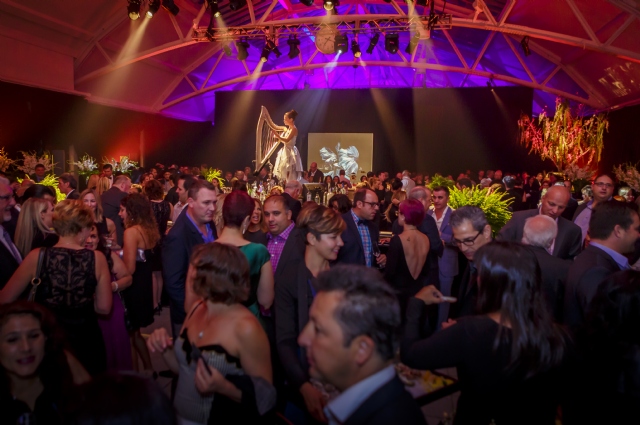 Montreal Wedding, Mitzvah Specialists | Montreal's Wedding & event producers - live performers, DJ's for weddings, MC's, dancers, wedding / event rentals, lighting for your Wedding & special moments.