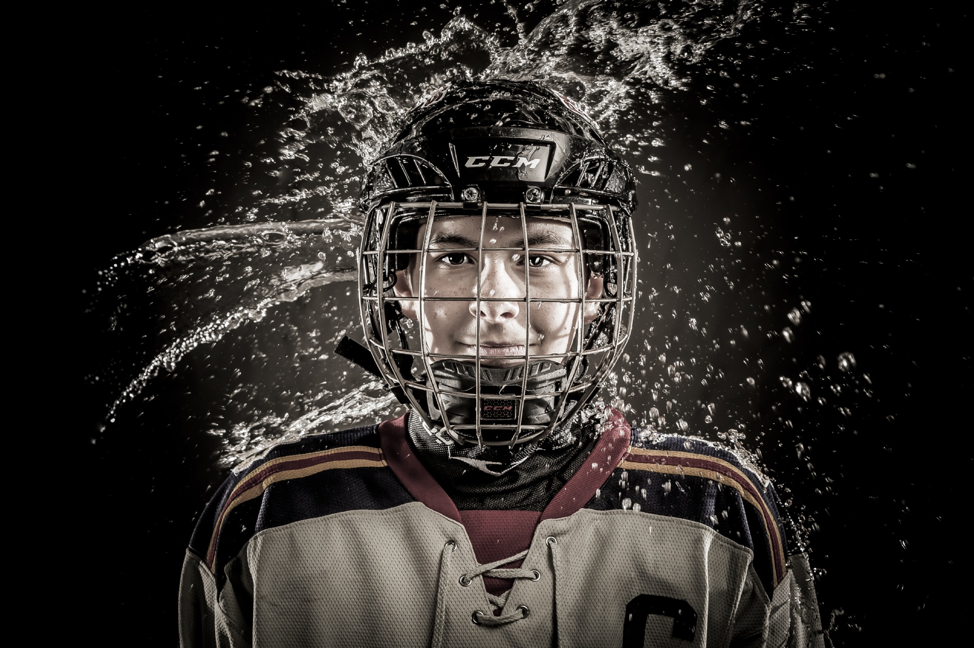 Montreal Wedding, Mitzvah Specialists | Montreal's Wedding & event producers - live performers, DJ's for weddings, MC's, dancers, wedding / event rentals, lighting for your Wedding & special moments.