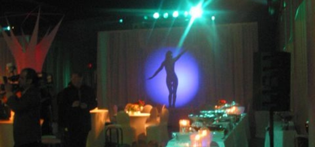 Montreal Wedding, Mitzvah Specialists | Montreal's Wedding & event producers - live performers, DJ's for weddings, MC's, dancers, wedding / event rentals, lighting for your Wedding & special moments.