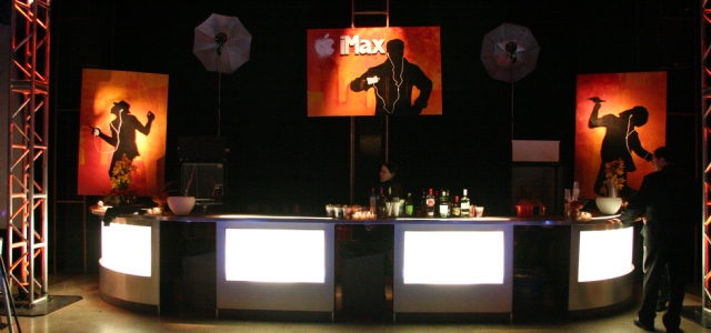 Montreal Wedding, Mitzvah Specialists | Montreal's Wedding & event producers - live performers, DJ's for weddings, MC's, dancers, wedding / event rentals, lighting for your Wedding & special moments.